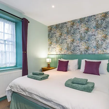 Mini-hôtel The Queens *