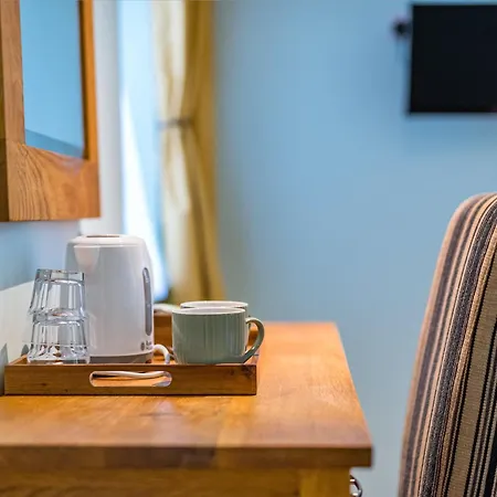 Mini-hôtel The Queens *